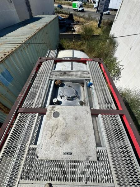 Semirremolque cisterna Van Hool 30000 LITRES ADBLUE: foto 12 Semirremolque cisterna Van Hool 30000 LITRES ADBLUE: foto 12