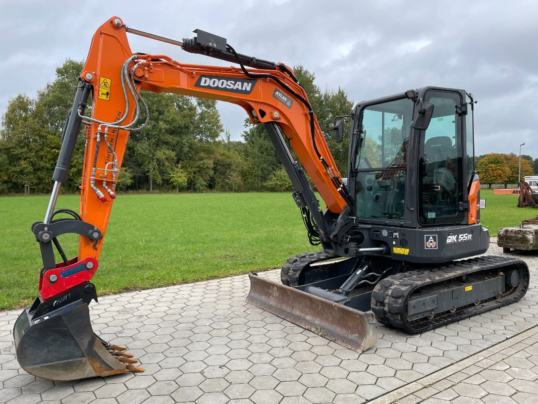 Doosan DX55R-7 - Miniexcavadora: foto 1 Doosan DX55R-7 - Miniexcavadora: foto 1