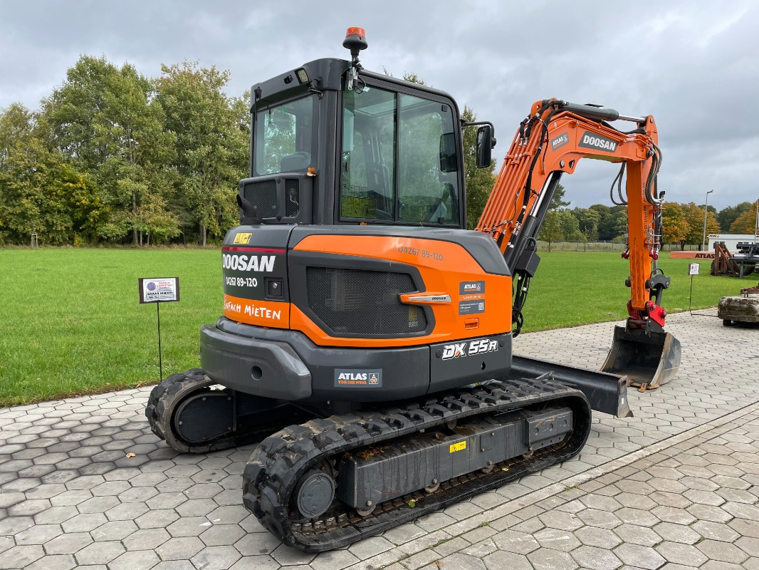 Doosan DX55R-7 - Miniexcavadora: foto 2 Doosan DX55R-7 - Miniexcavadora: foto 2