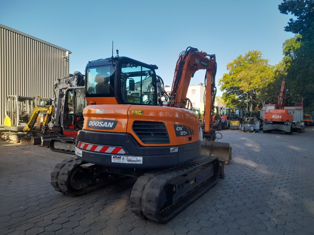 Doosan DX85R-3 - Excavadora: foto 3 Doosan DX85R-3 - Excavadora: foto 3