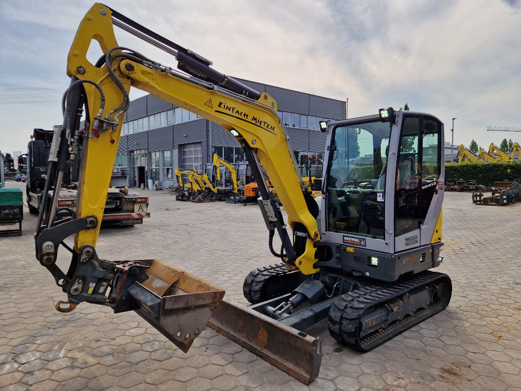Neuson ET42 - Miniexcavadora: foto 1 Neuson ET42 - Miniexcavadora: foto 1