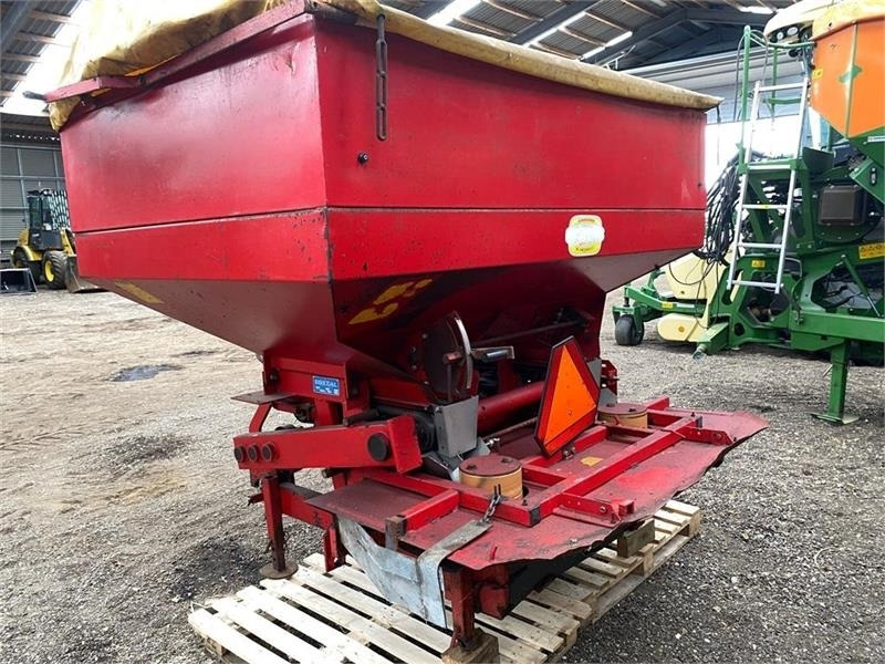 Bredal B 2 - Esparcidor de fertilizantes: foto 3 Bredal B 2 - Esparcidor de fertilizantes: foto 3