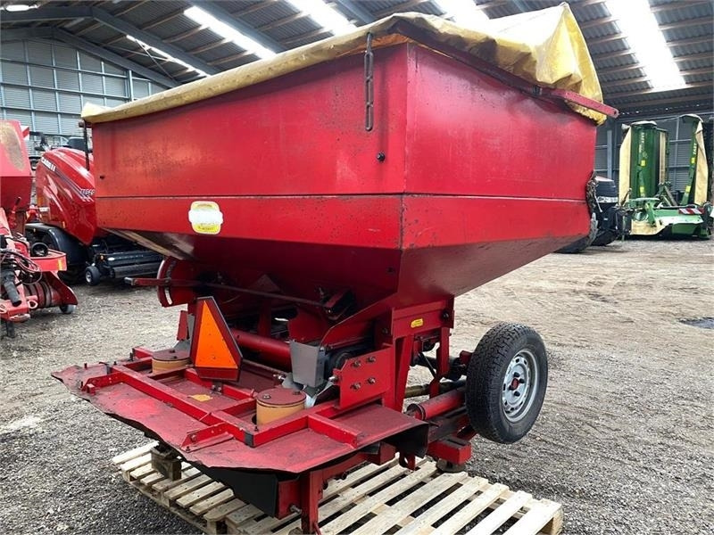 Bredal B 2 - Esparcidor de fertilizantes: foto 2 Bredal B 2 - Esparcidor de fertilizantes: foto 2