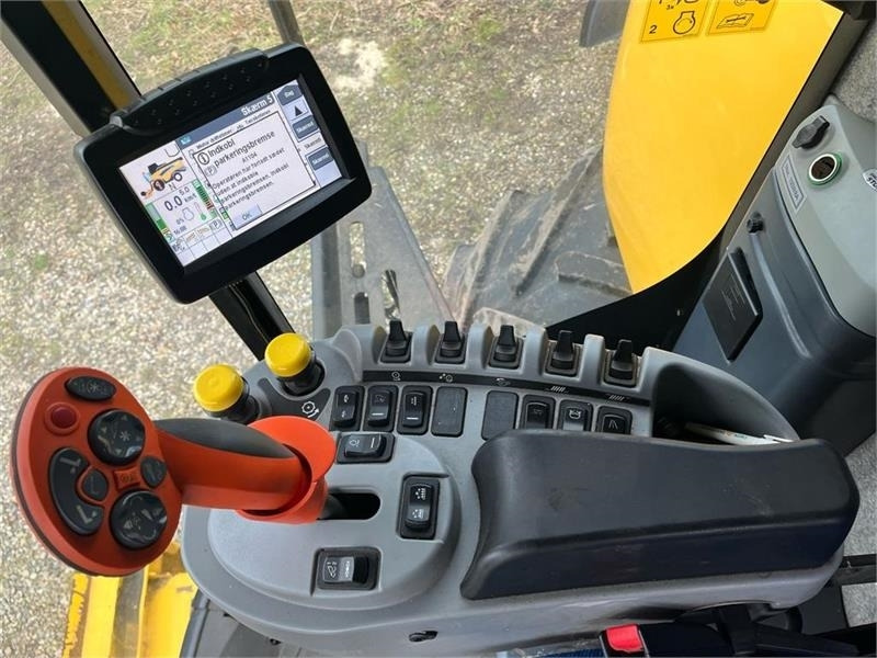 Cosechadora de granos New Holland CX 6090 4wd: foto 9 Cosechadora de granos New Holland CX 6090 4wd: foto 9