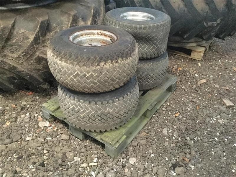 Trelleborg 26x12.00-12 Komplette hjul - Rueda completa para Maquinaria agrícola: foto 1 Trelleborg 26x12.00-12 Komplette hjul - Rueda completa para Maquinaria agrícola: foto 1