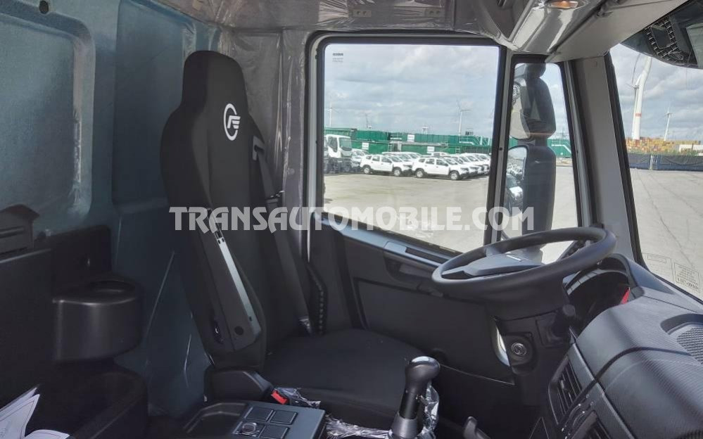 Iveco Astra HD9 64.42 12.9L TURBO DIESEL 4100 mm WB heavy duty chassis cab 6x4 Benne/Tipper 20m³ - EXPORT OUT EU - Camión volquete: foto 5 Iveco Astra HD9 64.42 12.9L TURBO DIESEL 4100 mm WB heavy duty chassis cab 6x4 Benne/Tipper 20m³ - EXPORT OUT EU - Camión volquete: foto 5