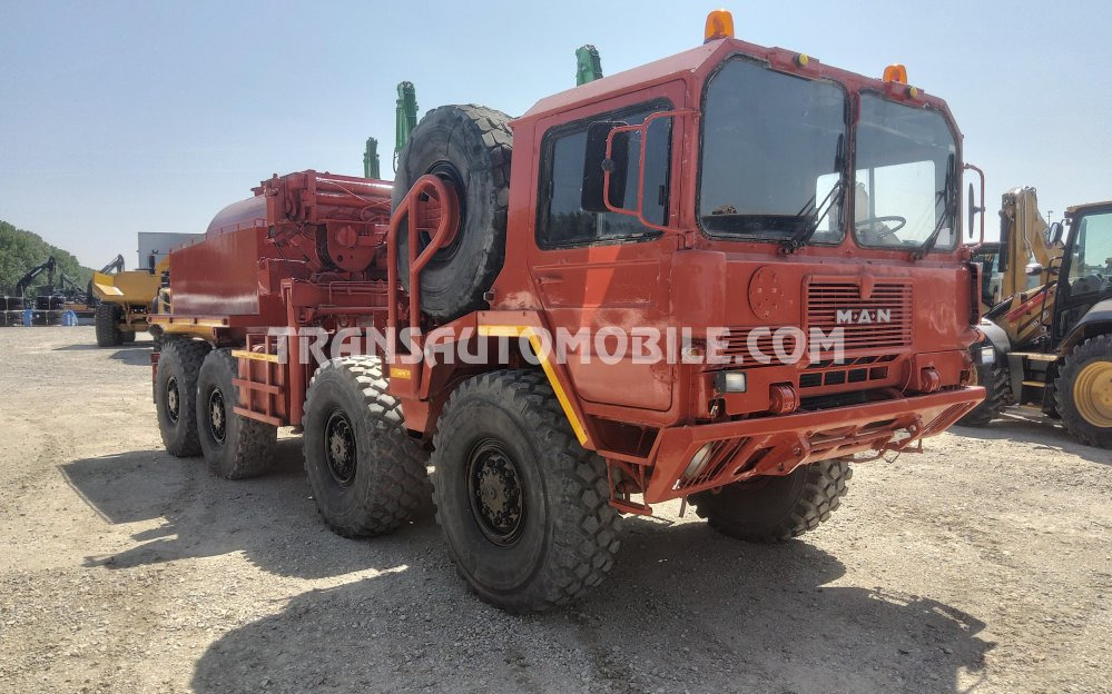 Man KAT 1 8x8 12.7L TURBO DIESEL GRUE 7 tonnes ATLAS KM4300 M5 + CITERNE CARBURANT mobile 3.500 litres - EXPORT OUT EU - Camión cisterna, Camión grúa: foto 4 Man KAT 1 8x8 12.7L TURBO DIESEL GRUE 7 tonnes ATLAS KM4300 M5 + CITERNE CARBURANT mobile 3.500 litres - EXPORT OUT EU - Camión cisterna, Camión grúa: foto 4