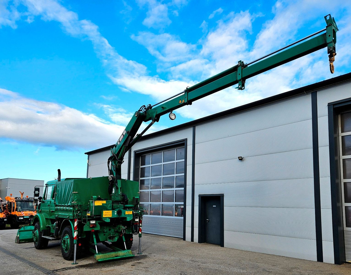 Unimog U2150 Doka HIAB 105 Kran Winde Frontlader - Camión, Camión grúa: foto 3 Unimog U2150 Doka HIAB 105 Kran Winde Frontlader - Camión, Camión grúa: foto 3