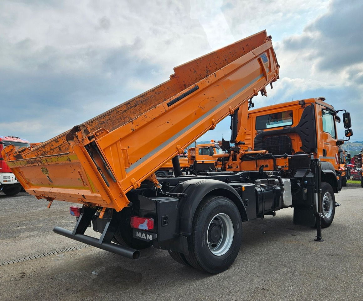 MAN TGM 18.290 4x4 Atlas 75.2 Kran Funk Euro6 - Camión volquete, Camión grúa: foto 3 MAN TGM 18.290 4x4 Atlas 75.2 Kran Funk Euro6 - Camión volquete, Camión grúa: foto 3