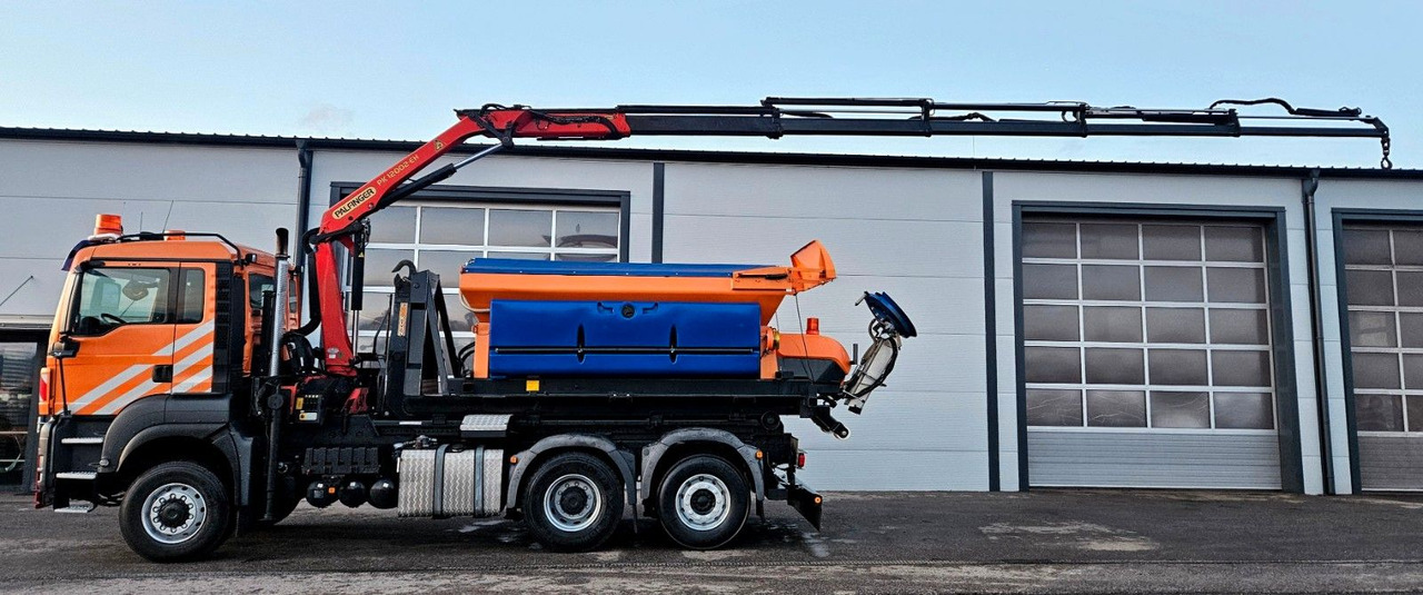 MAN TGS 28.400 6x4-4 BL Palfinger PK12002 Kran Euro5 - Camión volquete, Camión grúa: foto 3 MAN TGS 28.400 6x4-4 BL Palfinger PK12002 Kran Euro5 - Camión volquete, Camión grúa: foto 3