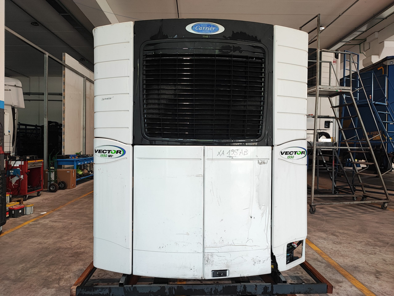 Motore frigo Carrier Vector 1550 pezzi di ricambio - Refrigerador: foto 1 Motore frigo Carrier Vector 1550 pezzi di ricambio - Refrigerador: foto 1