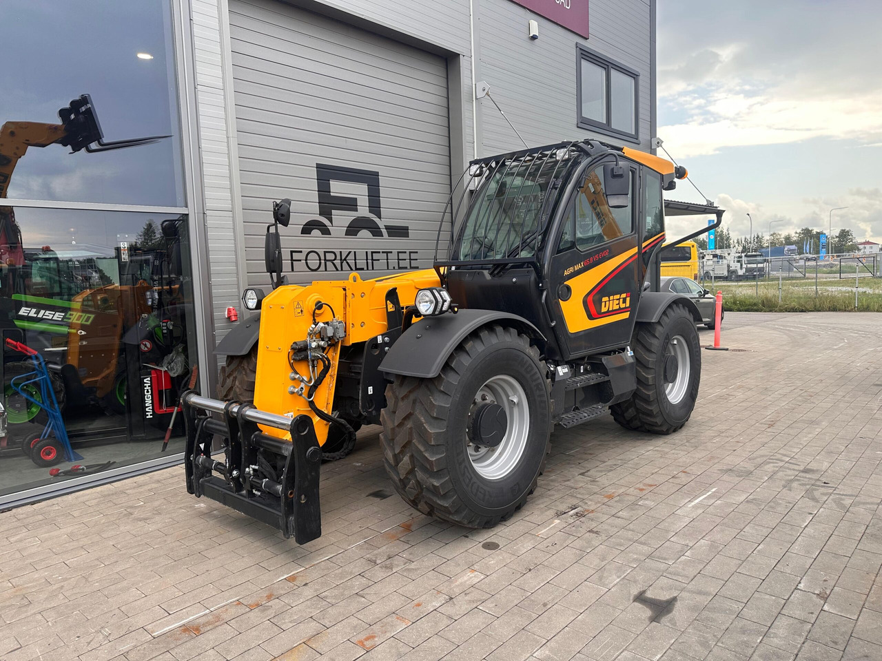 Dieci Agri Max 65.8 VS EVO2 GD - Manipulador telescópico: foto 1 Dieci Agri Max 65.8 VS EVO2 GD - Manipulador telescópico: foto 1