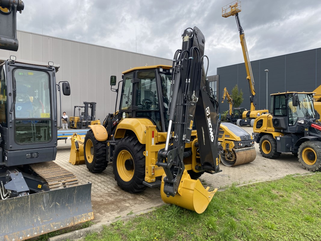 XCMG XC8-S3580 - Retroexcavadora: foto 3 XCMG XC8-S3580 - Retroexcavadora: foto 3