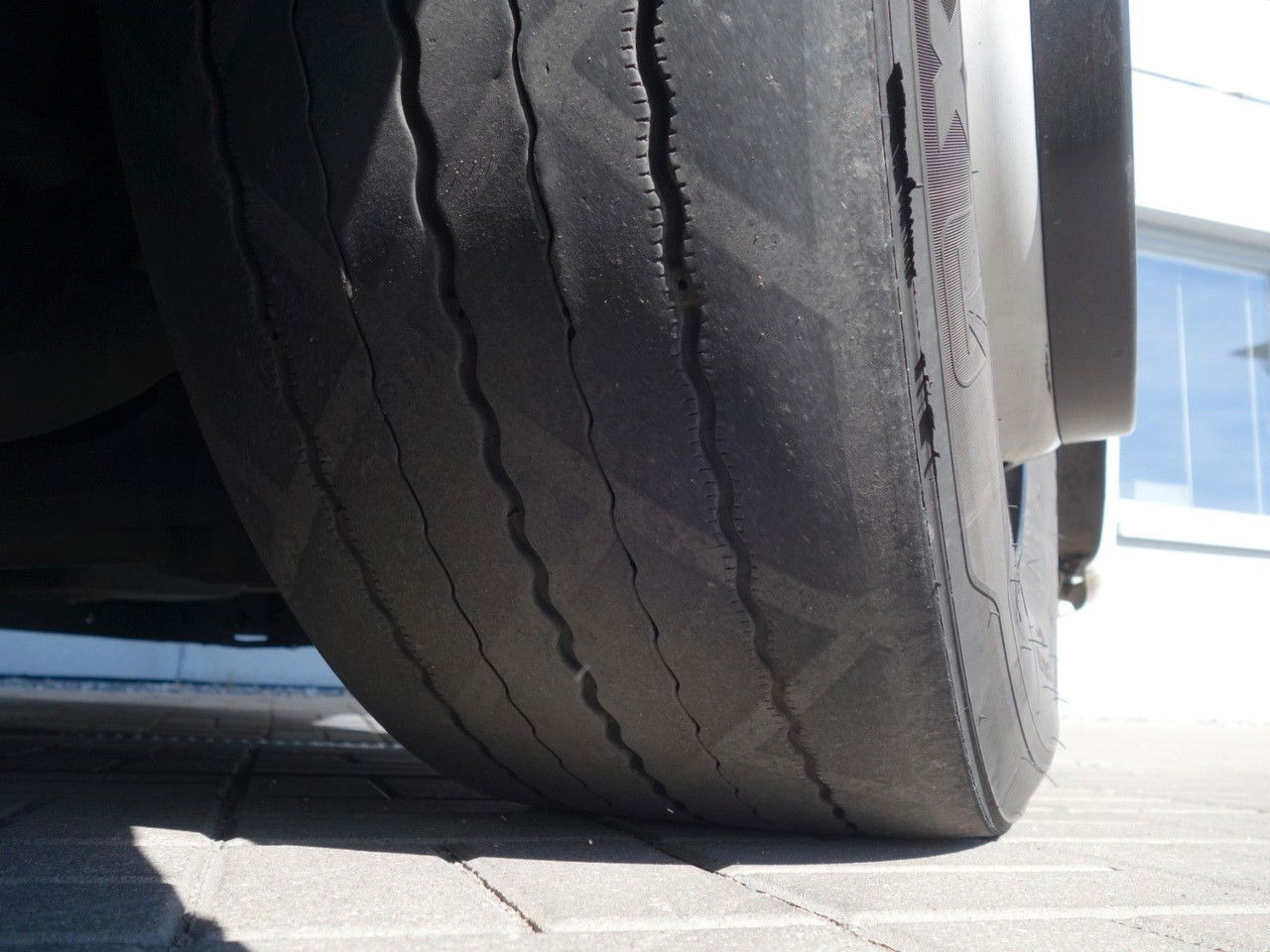 Arrendamiento de  MAN TGX 18.440 XLX, E6, LD MAN TGX 18.440 XLX, E6, LD: foto 9