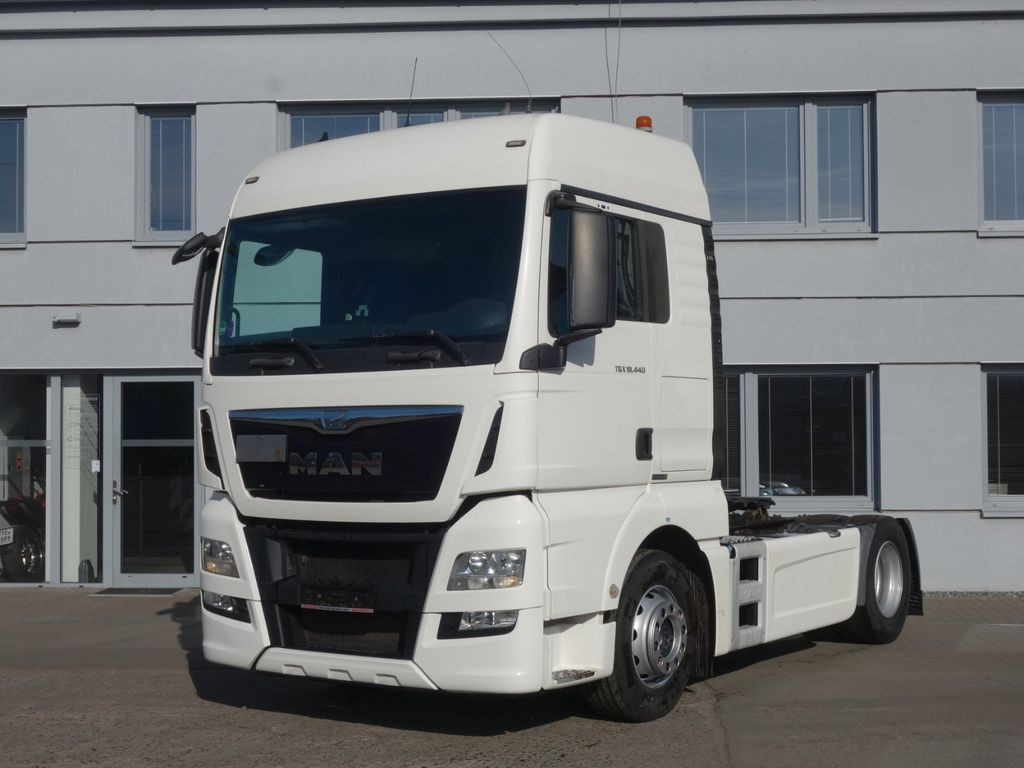 MAN TGX 18.440 XLX E6 ST, Retarder, Kompressor - Cabeza tractora: foto 1 MAN TGX 18.440 XLX E6 ST, Retarder, Kompressor - Cabeza tractora: foto 1