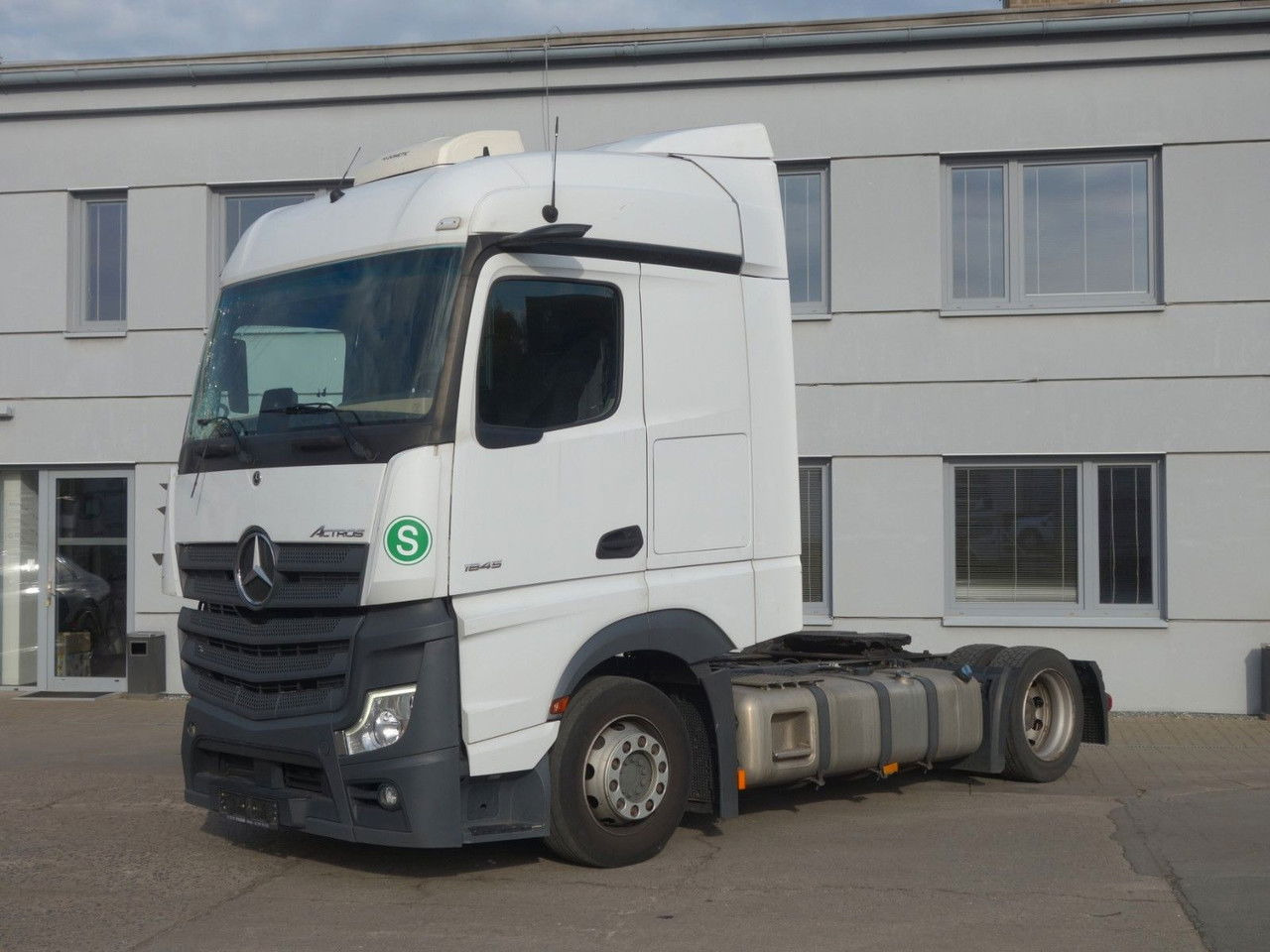 Mercedes-Benz Actros 1845 LD BIG Space MirrorCam - Cabeza tractora: foto 1 Mercedes-Benz Actros 1845 LD BIG Space MirrorCam - Cabeza tractora: foto 1