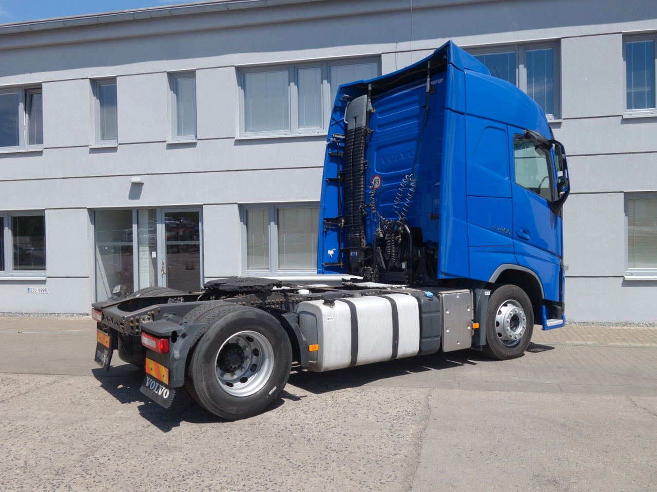 Volvo FH 460 EEV, Standard - Cabeza tractora: foto 5 Volvo FH 460 EEV, Standard - Cabeza tractora: foto 5