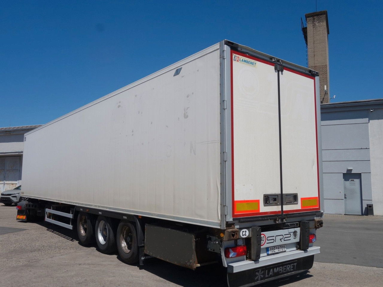 LAMBERET LVF S3 mit Carrier 1300, 2.400 BtS. - Semirremolque frigorífico: foto 5 LAMBERET LVF S3 mit Carrier 1300, 2.400 BtS. - Semirremolque frigorífico: foto 5