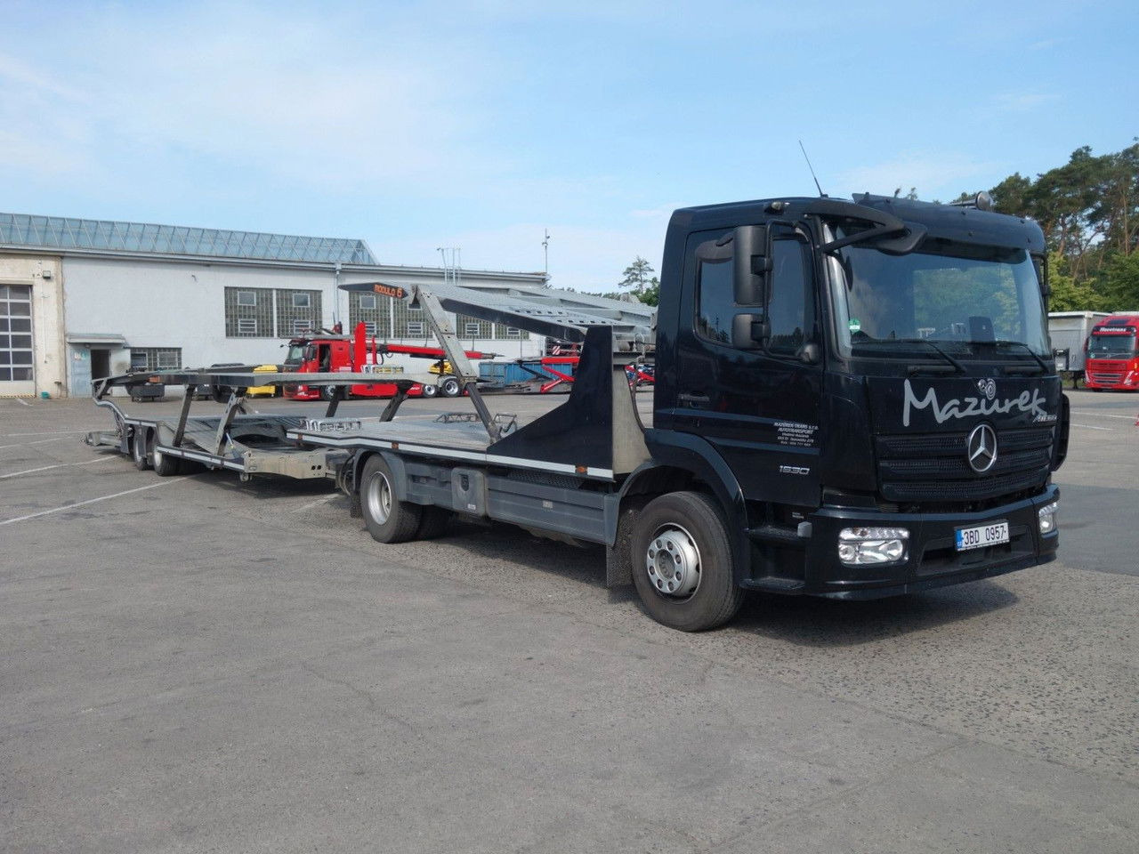 Mercedes-Benz Atego 1530 mit Anhänger für 7 PKW - Camión portavehículos: foto 2 Mercedes-Benz Atego 1530 mit Anhänger für 7 PKW - Camión portavehículos: foto 2