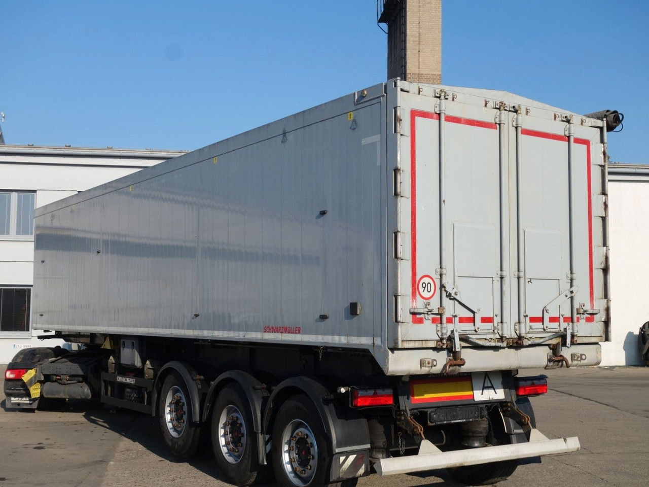 Schwarzmüller Alu Kipper, 50 cm3, Rollplane, Liftachse, SAF - Semirremolque volquete: foto 5 Schwarzmüller Alu Kipper, 50 cm3, Rollplane, Liftachse, SAF - Semirremolque volquete: foto 5