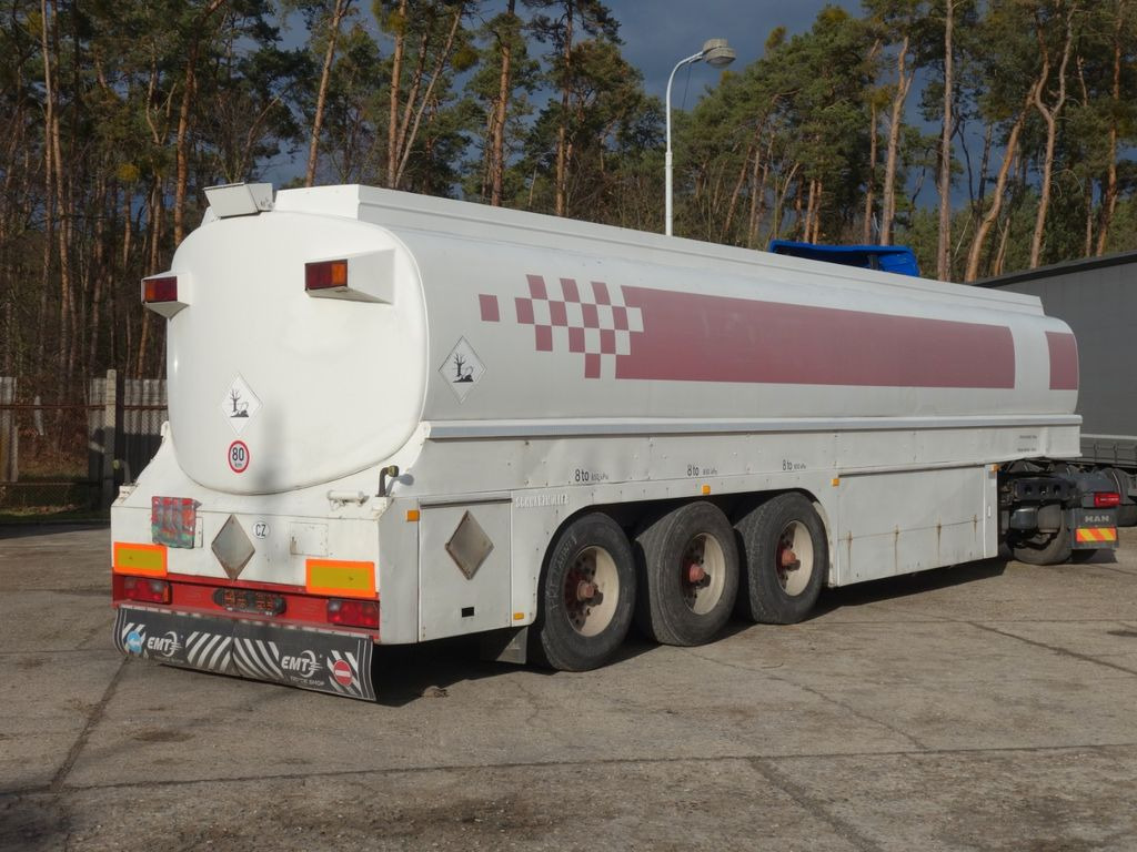 Schwarzmüller TSL 3/E Diesel/Benzin 7 Kammern - Semirremolque cisterna: foto 3 Schwarzmüller TSL 3/E Diesel/Benzin 7 Kammern - Semirremolque cisterna: foto 3