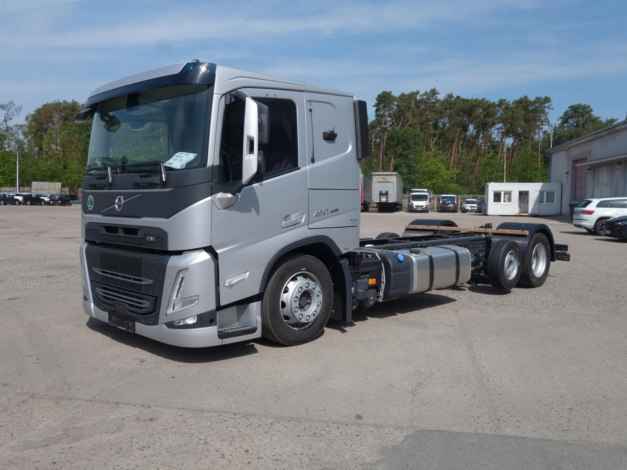 Volvo FM13 460 6x2 Neue RTO , Kassbohrer, Rolfo, Rimo - Camión chasis: foto 1 Volvo FM13 460 6x2 Neue RTO , Kassbohrer, Rolfo, Rimo - Camión chasis: foto 1