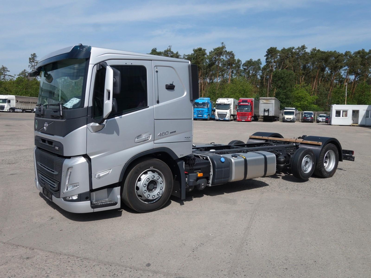 Volvo FM13 460 6x2 Neue RTO , Kassbohrer, Rolfo, Rimo - Camión portavehículos: foto 2 Volvo FM13 460 6x2 Neue RTO , Kassbohrer, Rolfo, Rimo - Camión portavehículos: foto 2