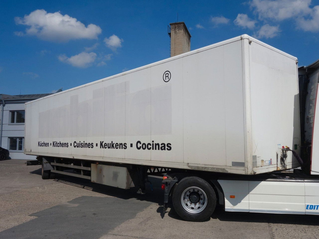 WEKA Weka, 1 Achse, Lenkachse 1 Achse, Lenkachse - Semirremolque caja cerrada: foto 2 WEKA Weka, 1 Achse, Lenkachse 1 Achse, Lenkachse - Semirremolque caja cerrada: foto 2