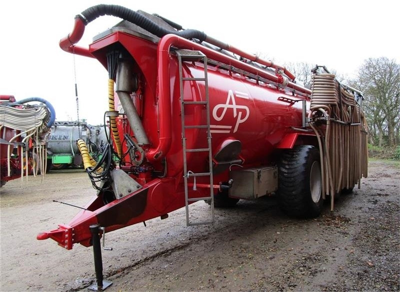 AP GV 25 m/24 meter slangebom - Cuba de purín: foto 2 AP GV 25 m/24 meter slangebom - Cuba de purín: foto 2