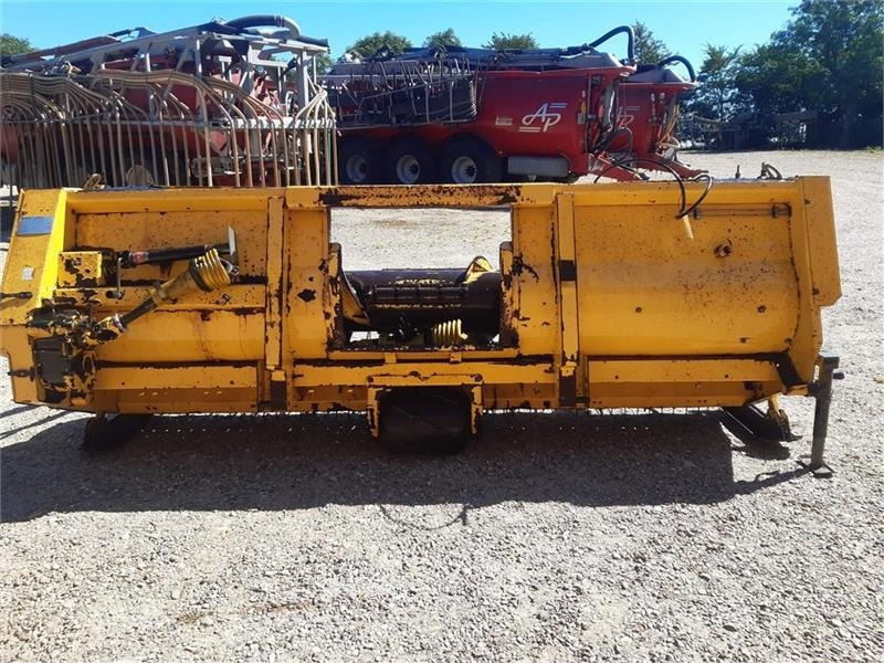 Cosechadora de forraje New Holland FX 50 FINSNITTER: foto 21 Cosechadora de forraje New Holland FX 50 FINSNITTER: foto 21