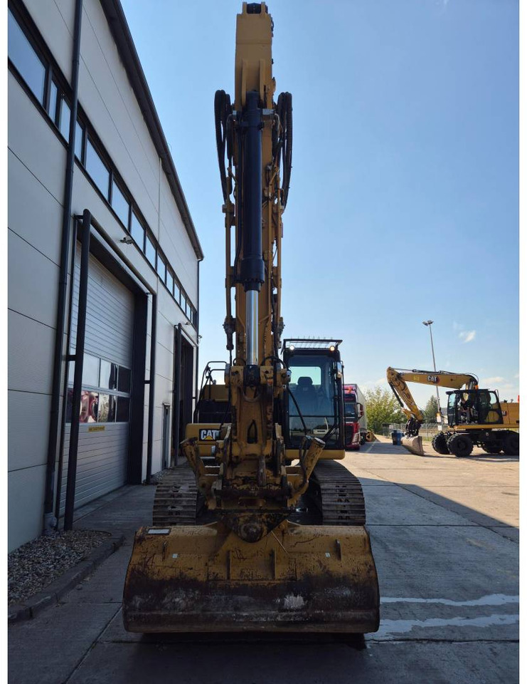 Excavadora de cadenas CAT 323: foto 15