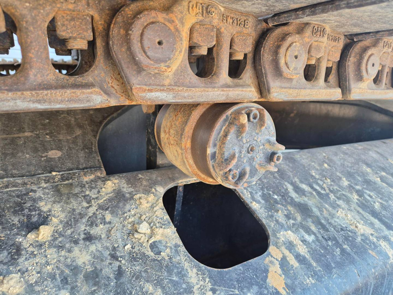 Excavadora de cadenas CAT 323: foto 10