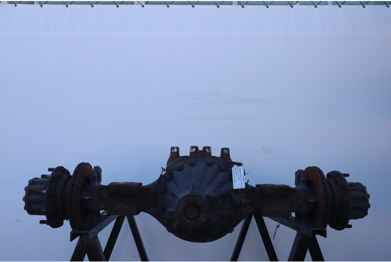 Mercedes-Benz R440-13A/C22.5 43/13 - Eje posterior para Camión: foto 1 Mercedes-Benz R440-13A/C22.5 43/13 - Eje posterior para Camión: foto 1