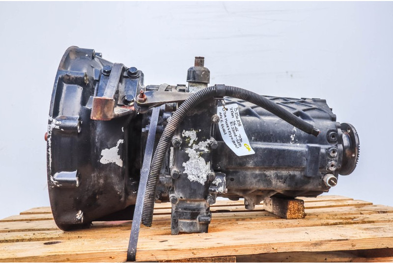 ZF S6-66 M90 81.32002-6891 - Recambio para Camión: foto 3 ZF S6-66 M90 81.32002-6891 - Recambio para Camión: foto 3