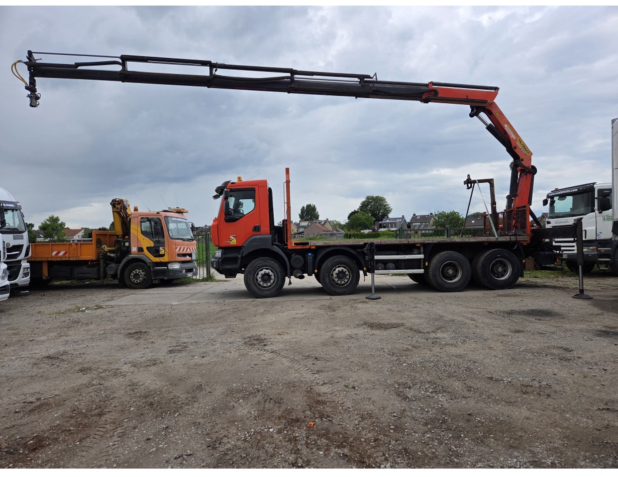 Renault Kerax 430 8X4 Flatbed Crane Palfinger PK26002EH 26 ton 5 Extensions *Retarder - Camión caja abierta, Camión grúa: foto 3 Renault Kerax 430 8X4 Flatbed Crane Palfinger PK26002EH 26 ton 5 Extensions *Retarder - Camión caja abierta, Camión grúa: foto 3