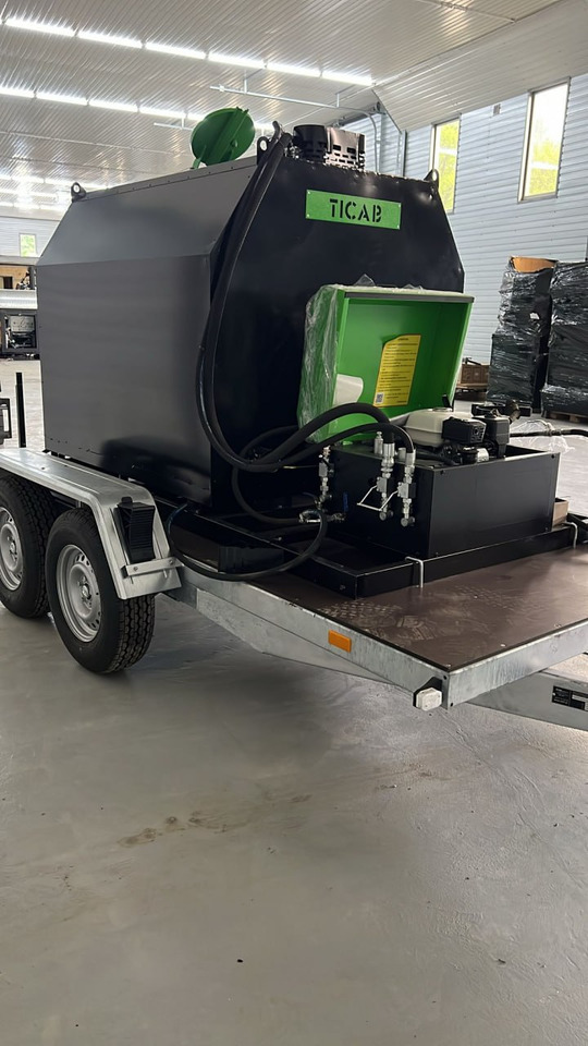 TICAB Manufacturer, Bitumen Sprayer, Asphalt Distributor, 2000L - Cisterna de riego asfáltico: foto 4 TICAB Manufacturer, Bitumen Sprayer, Asphalt Distributor, 2000L - Cisterna de riego asfáltico: foto 4
