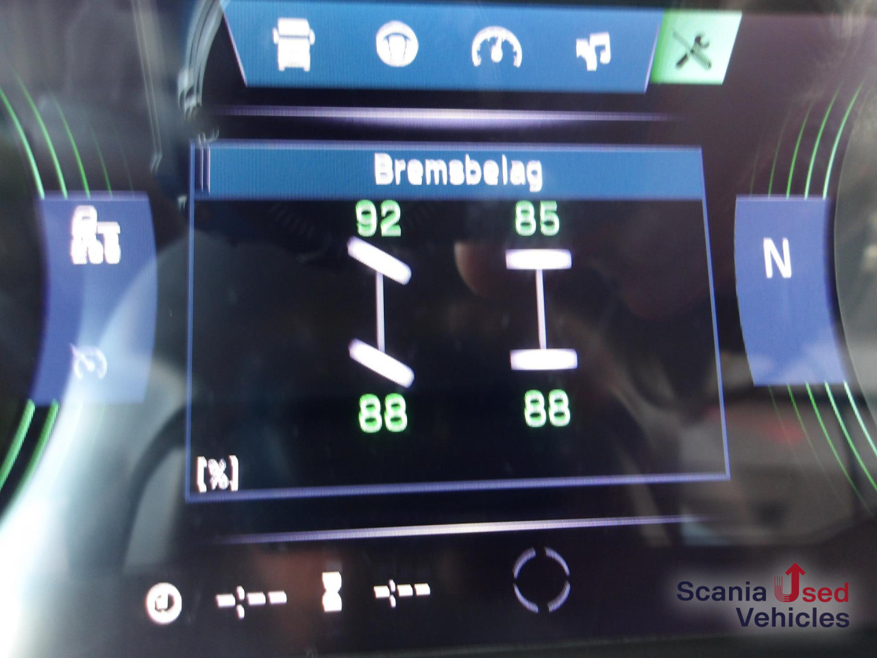 SCANIA R 460 EB - MEGA - HIGHLINE - 2x TANKs - ACC - Cabeza tractora: foto 2 SCANIA R 460 EB - MEGA - HIGHLINE - 2x TANKs - ACC - Cabeza tractora: foto 2