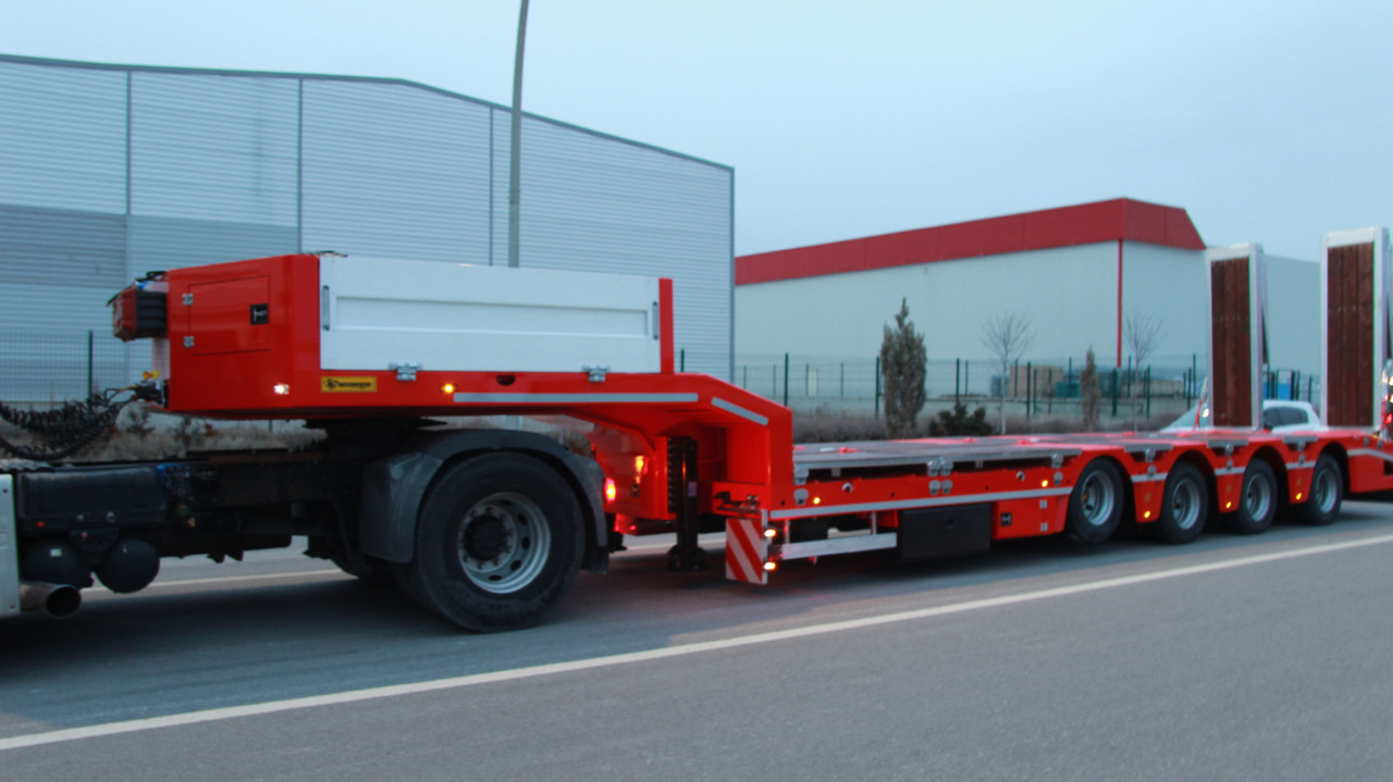 Scorpion Trailer NEW 4 AXLE LOWBED SEMI TRAILER (MANUFACTURER COMPANY) - Semirremolque góndola rebajadas: foto 5 Scorpion Trailer NEW 4 AXLE LOWBED SEMI TRAILER (MANUFACTURER COMPANY) - Semirremolque góndola rebajadas: foto 5