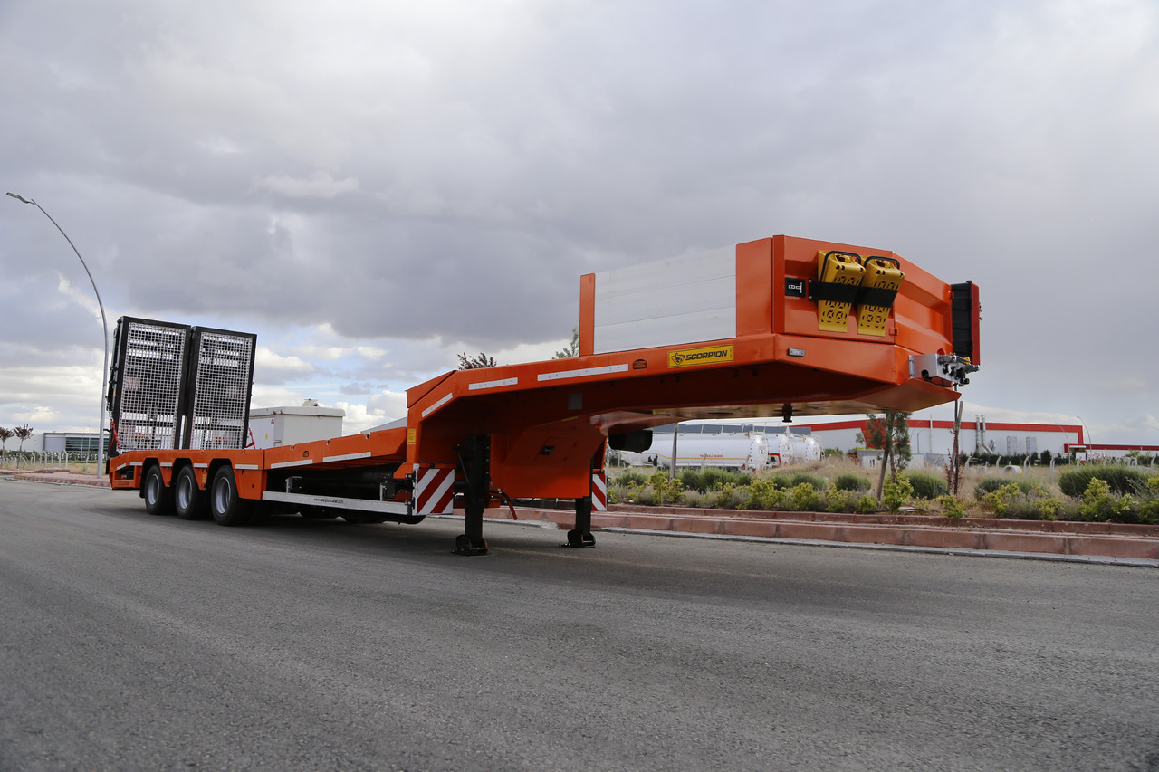Scorpion Trailer SCORPION TRAILER 3 AXLE LOWBED SEMI TRAILER (CUSTOMIZED) - Semirremolque góndola rebajadas: foto 1 Scorpion Trailer SCORPION TRAILER 3 AXLE LOWBED SEMI TRAILER (CUSTOMIZED) - Semirremolque góndola rebajadas: foto 1