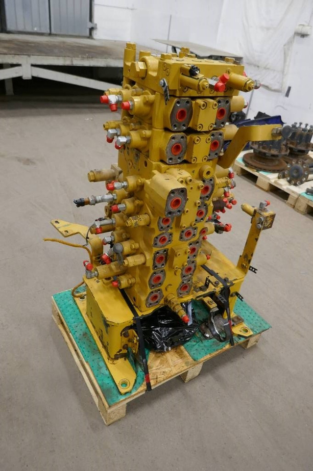 CAT 324 E, Ventilpaket 335-0111 - Hidráulica para Maquinaria de construcción: foto 1 CAT 324 E, Ventilpaket 335-0111 - Hidráulica para Maquinaria de construcción: foto 1