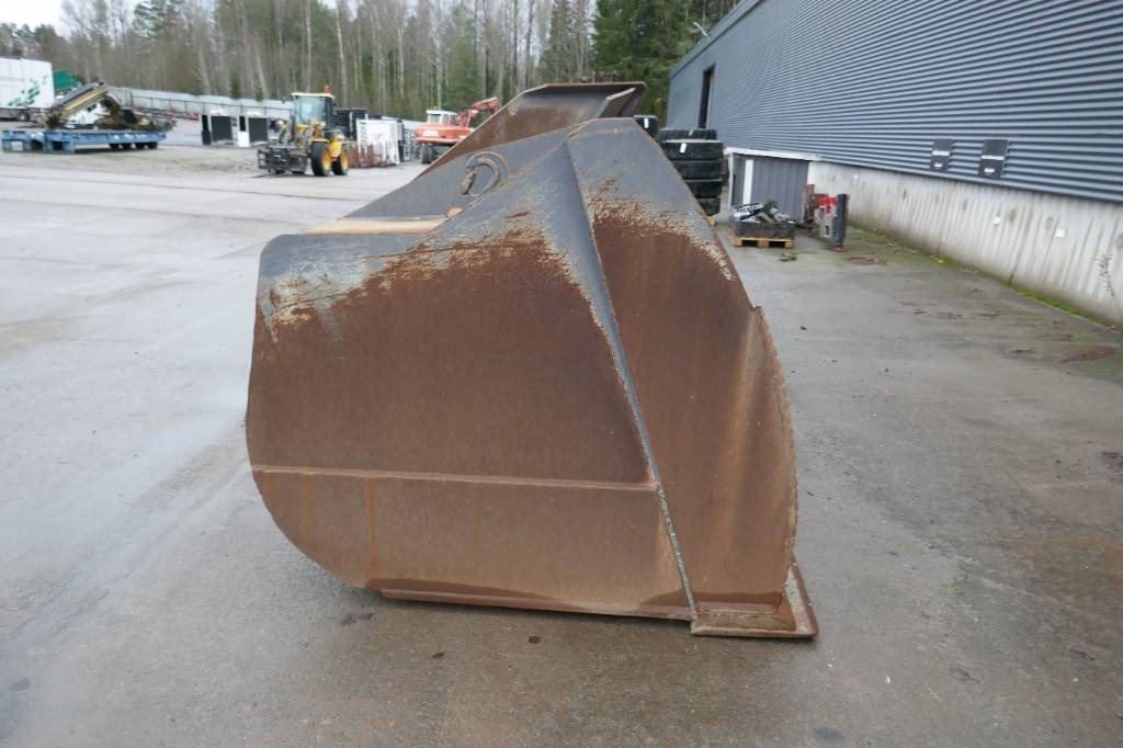 CAT 980M Skopa - Cazo para Maquinaria de construcción: foto 2 CAT 980M Skopa - Cazo para Maquinaria de construcción: foto 2