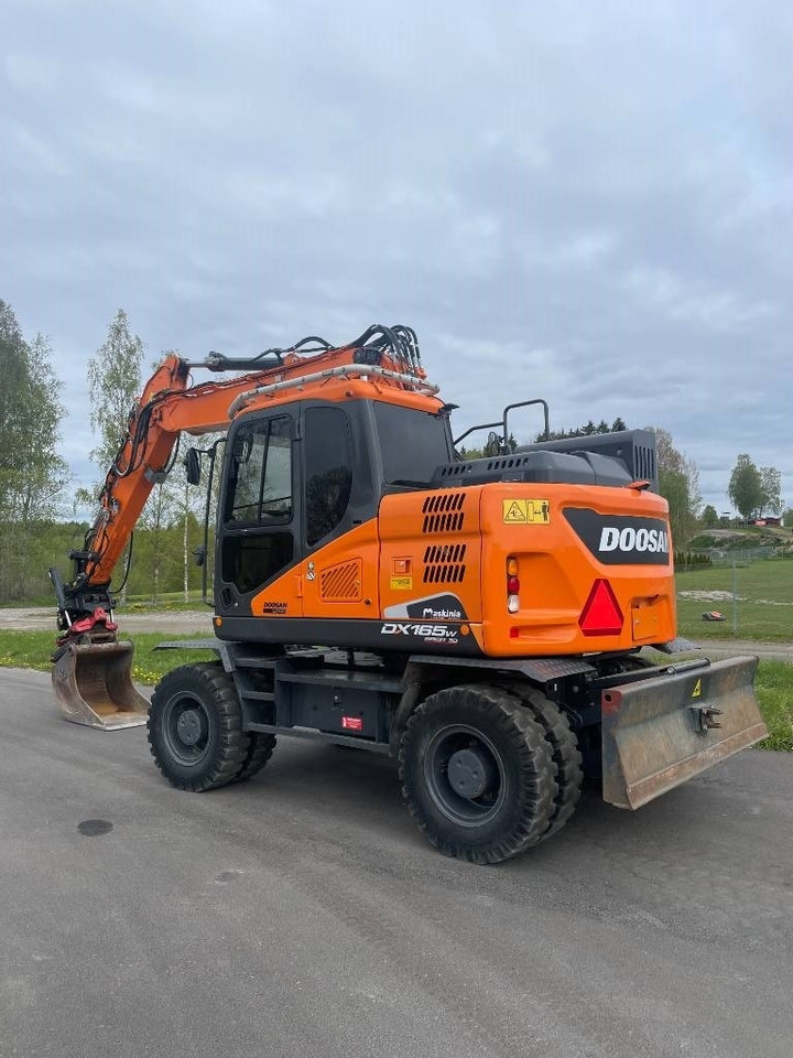 Doosan DX 165 W - Excavadora de ruedas: foto 3 Doosan DX 165 W - Excavadora de ruedas: foto 3
