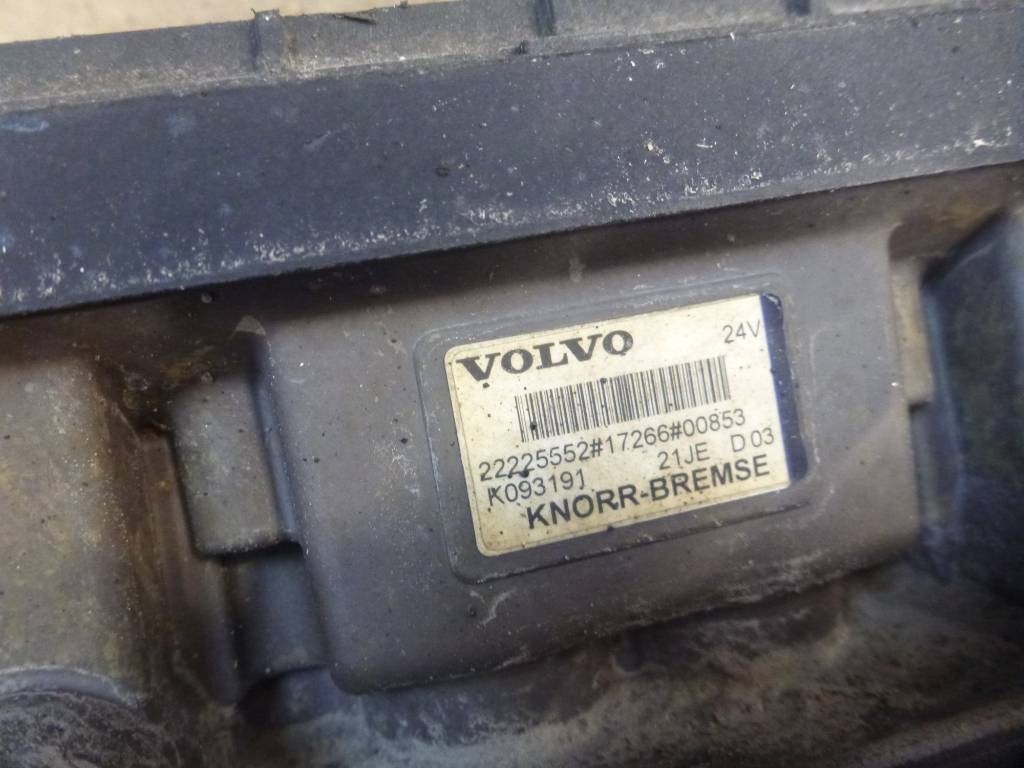 Volvo FH 13 520  - Piezas de freno para Camión: foto 2 Volvo FH 13 520  - Piezas de freno para Camión: foto 2