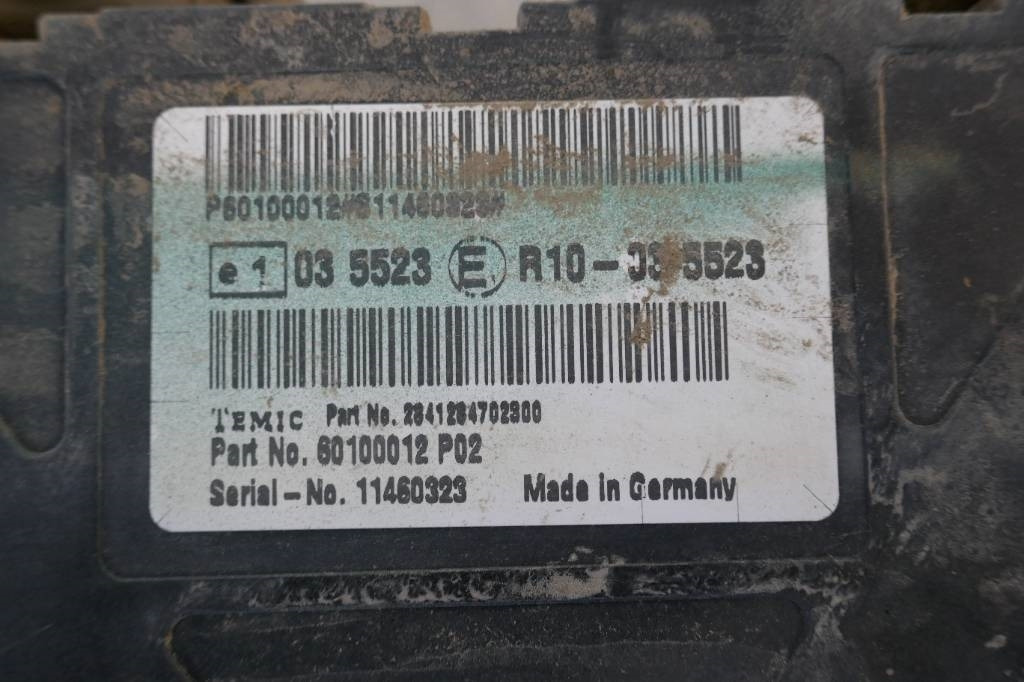 Volvo L 110 G, voe60100012 - Sistema eléctrico para Maquinaria de construcción: foto 3 Volvo L 110 G, voe60100012 - Sistema eléctrico para Maquinaria de construcción: foto 3