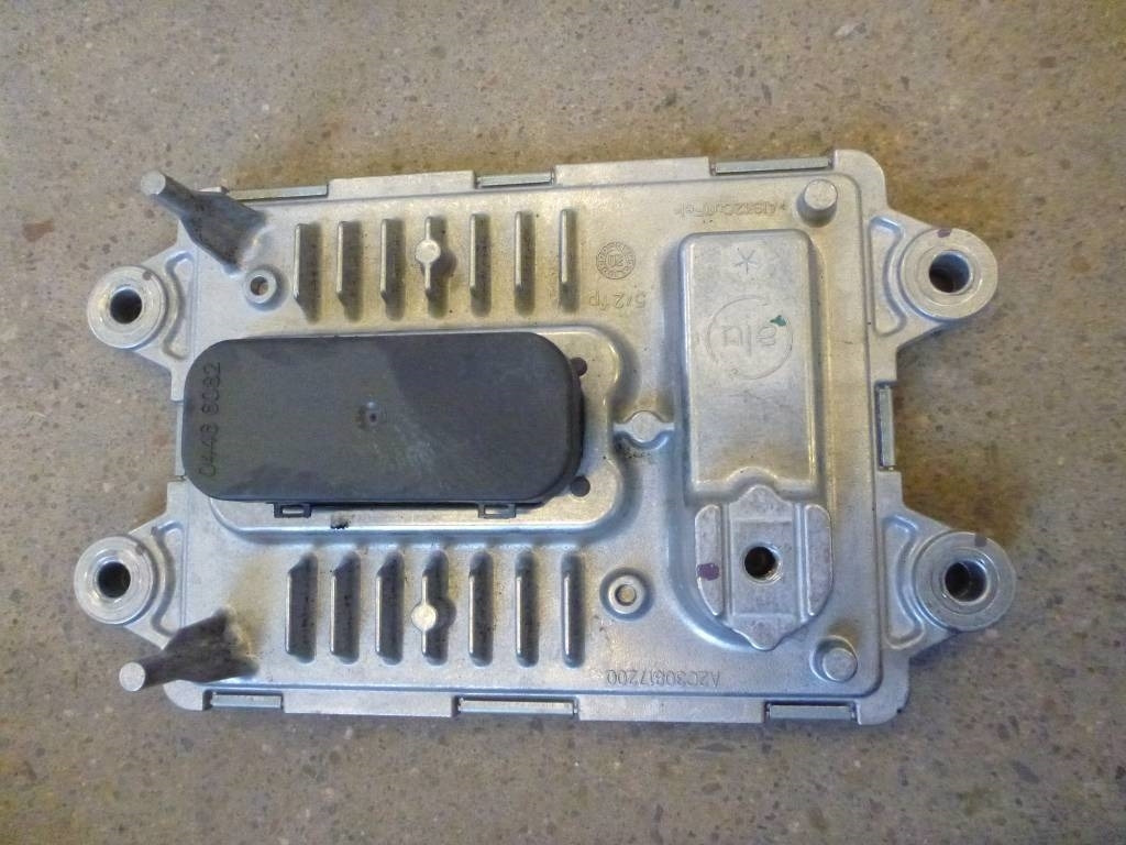 Volvo L 220 E, Motorstyrenhet, 60100015 - Sistema eléctrico para Maquinaria de construcción: foto 1 Volvo L 220 E, Motorstyrenhet, 60100015 - Sistema eléctrico para Maquinaria de construcción: foto 1