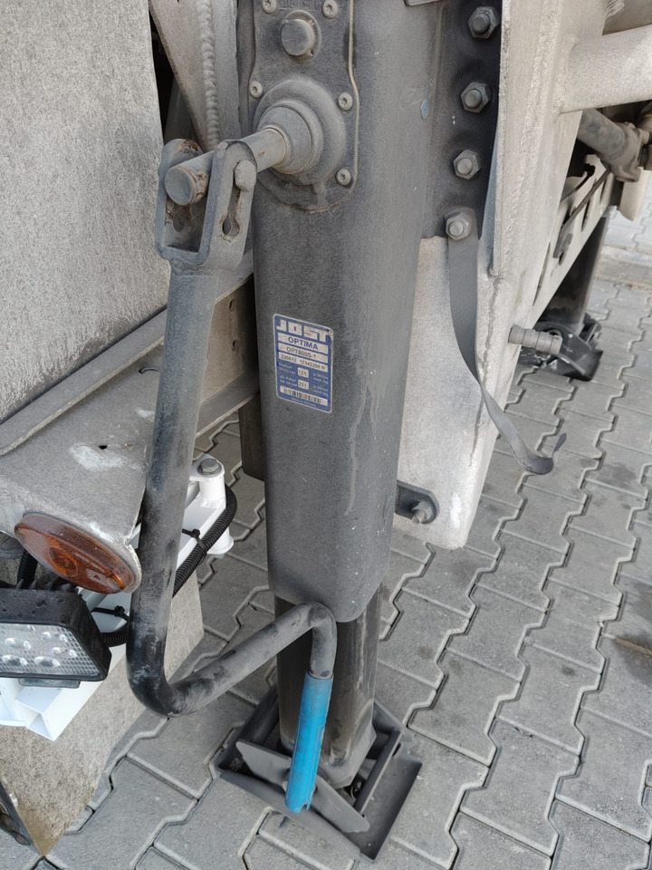 SERIN SECOND HAND - Semirremolque cisterna: foto 4 SERIN SECOND HAND - Semirremolque cisterna: foto 4