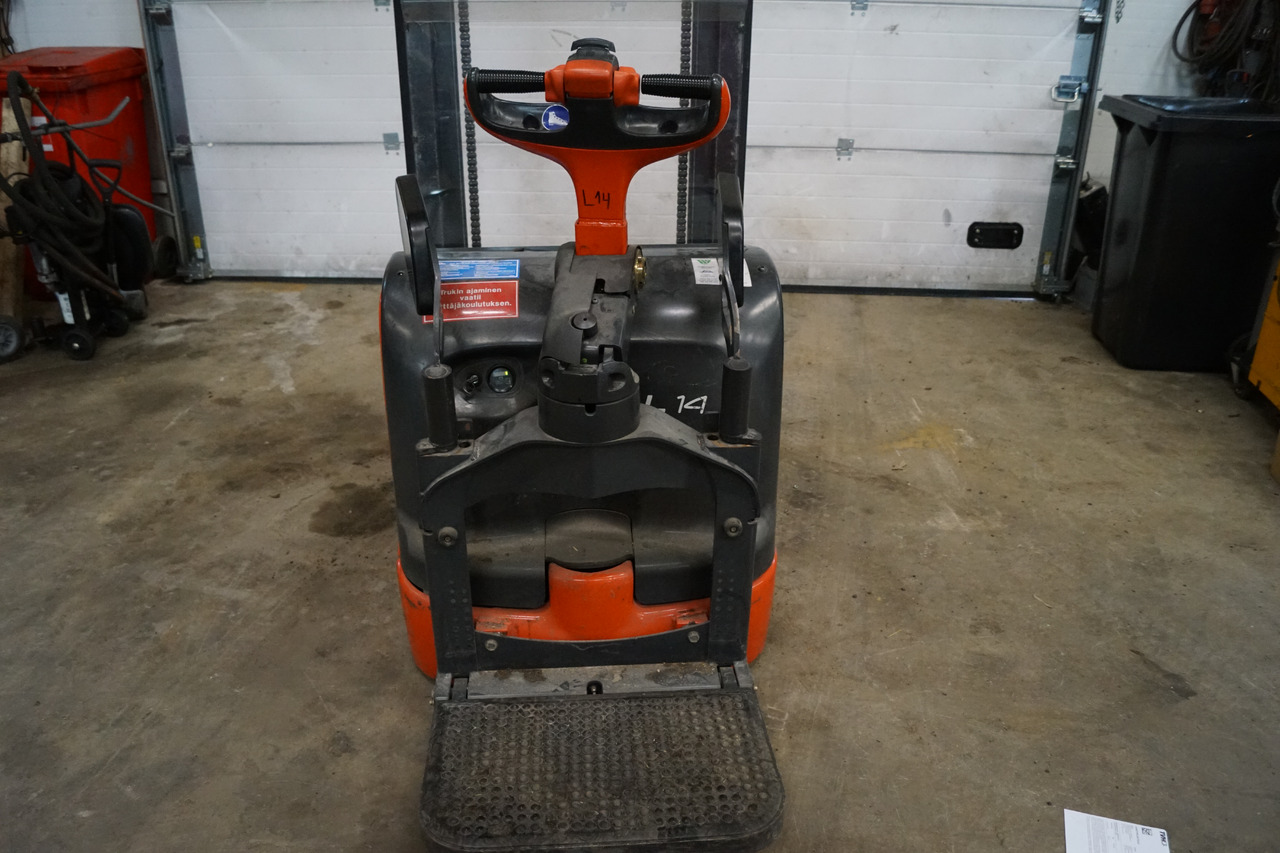 LINDE L14ap - Apilador: foto 1 LINDE L14ap - Apilador: foto 1