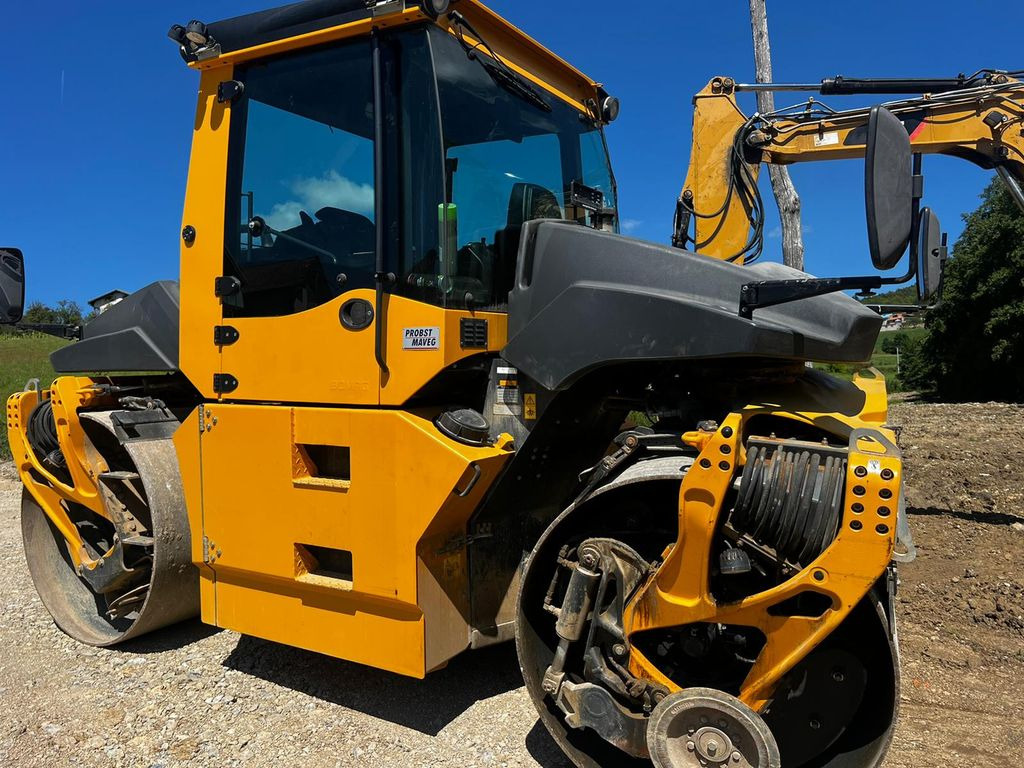 BOMAG BW 174 AP-4F AM, Tandem Roller  - Apisonadora de asfalto: foto 1 BOMAG BW 174 AP-4F AM, Tandem Roller  - Apisonadora de asfalto: foto 1