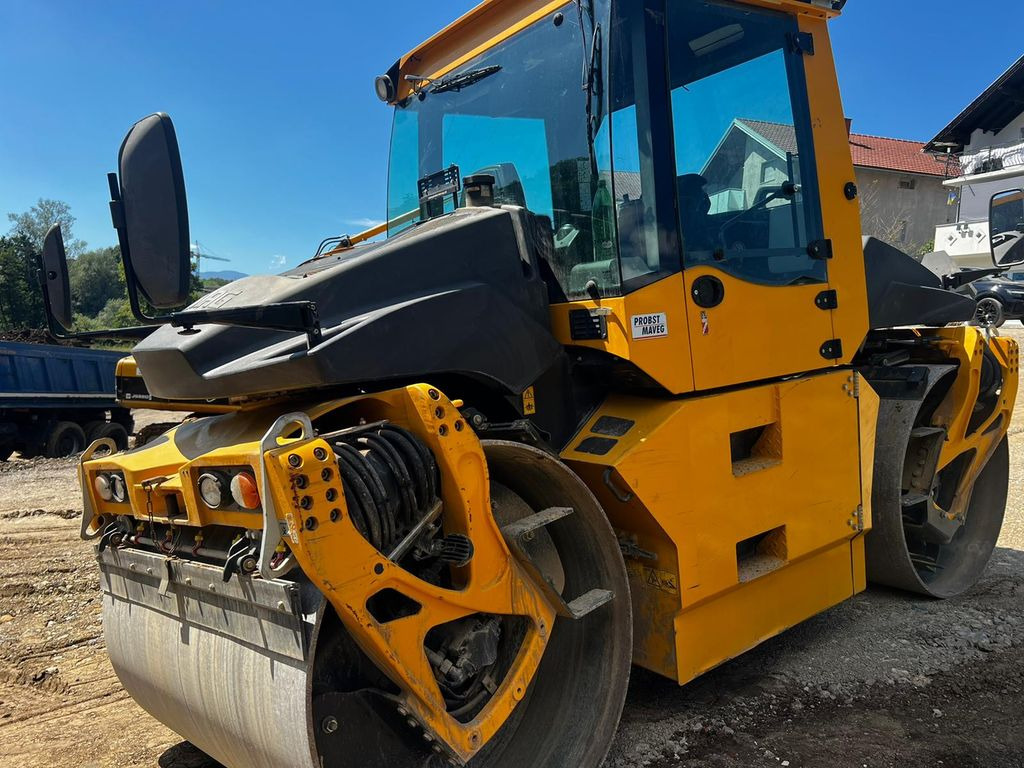 BOMAG BW 174 AP-4F AM, Tandem Roller  - Apisonadora de asfalto: foto 3 BOMAG BW 174 AP-4F AM, Tandem Roller  - Apisonadora de asfalto: foto 3