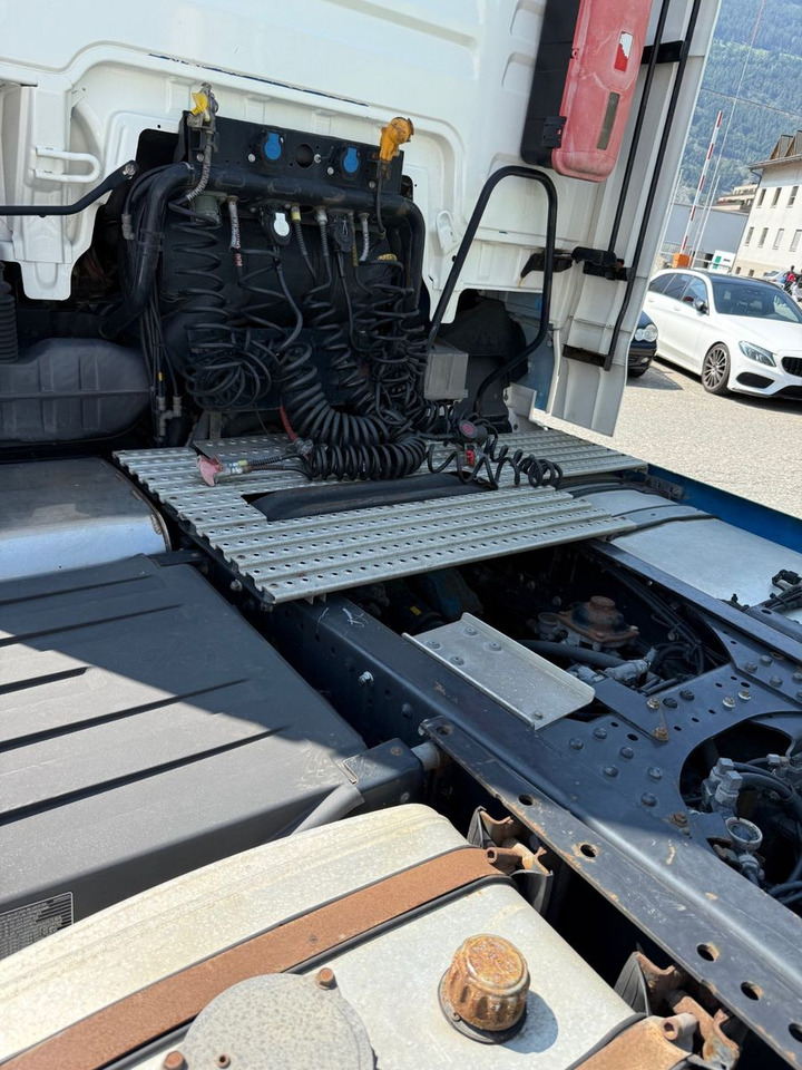 MAN TGX 18.680 V8 4x2, Euro 5,Retarder,Kipphydraulik - Cabeza tractora: foto 5 MAN TGX 18.680 V8 4x2, Euro 5,Retarder,Kipphydraulik - Cabeza tractora: foto 5